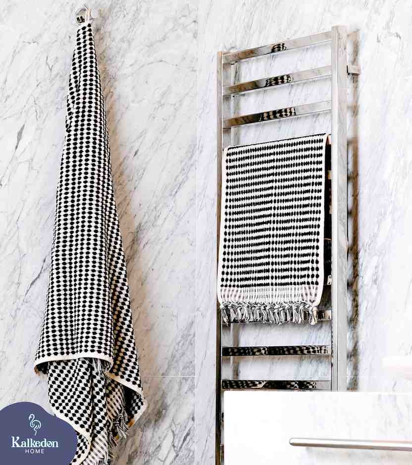 Pom Pom Bath Towel Set
